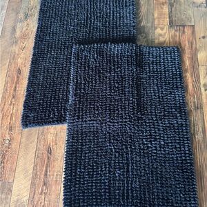 Plush Bath Mat Set